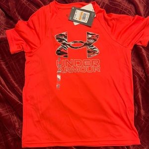 Under Amour boys shirt